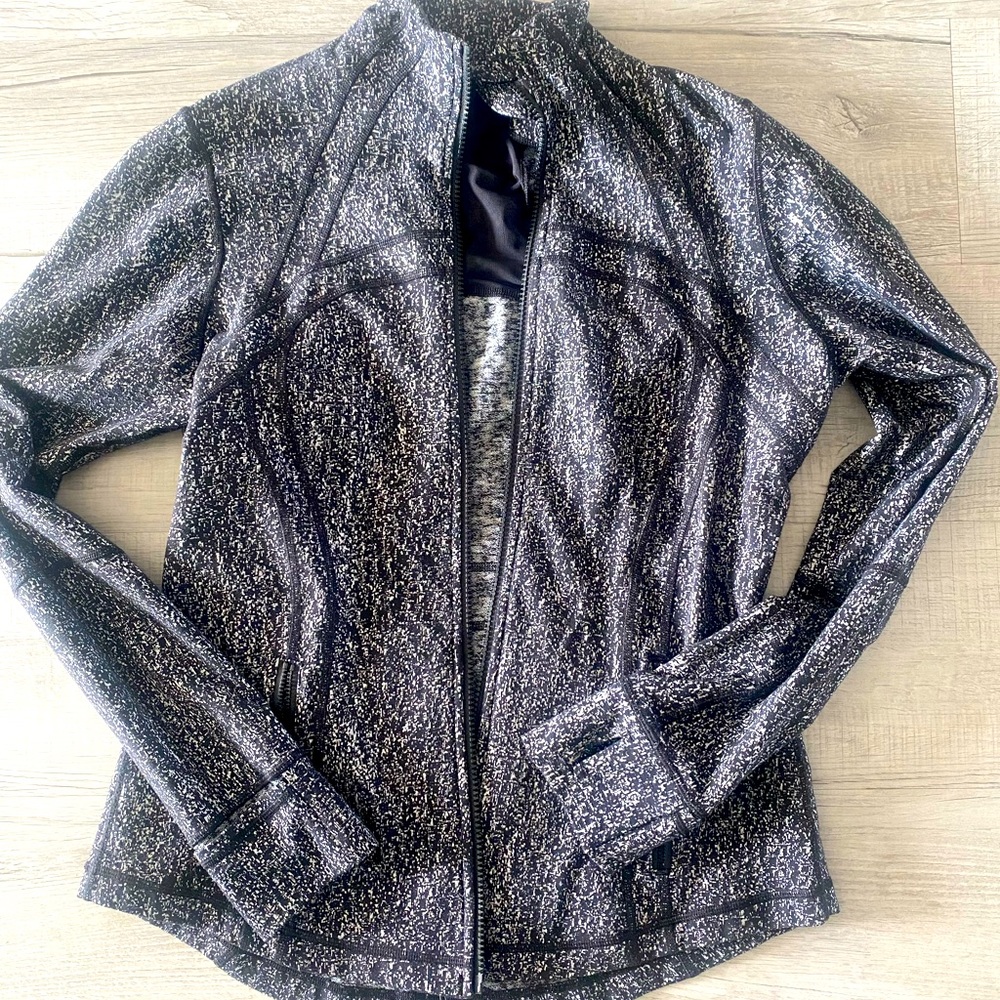 lululemon athletica Black and Gray Jacket